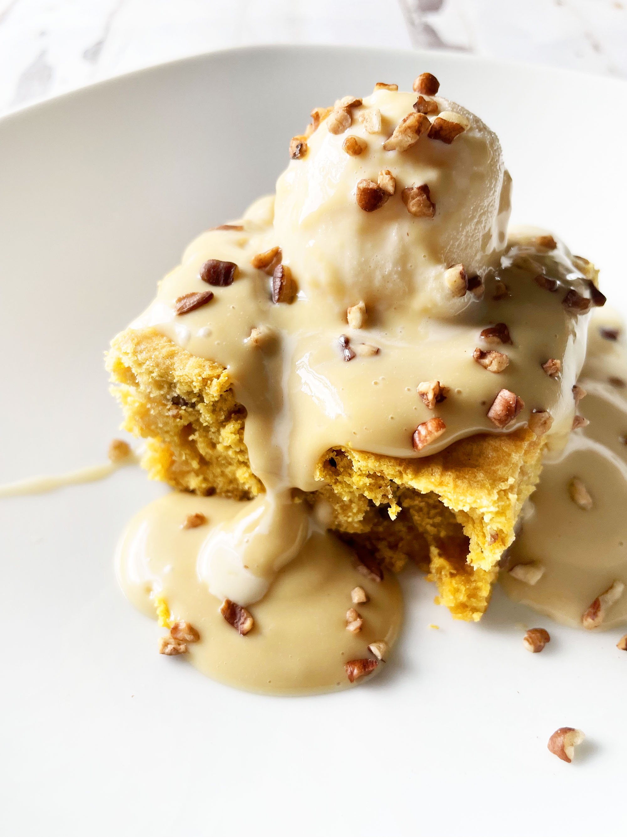 Pumpkin Spice Blondies