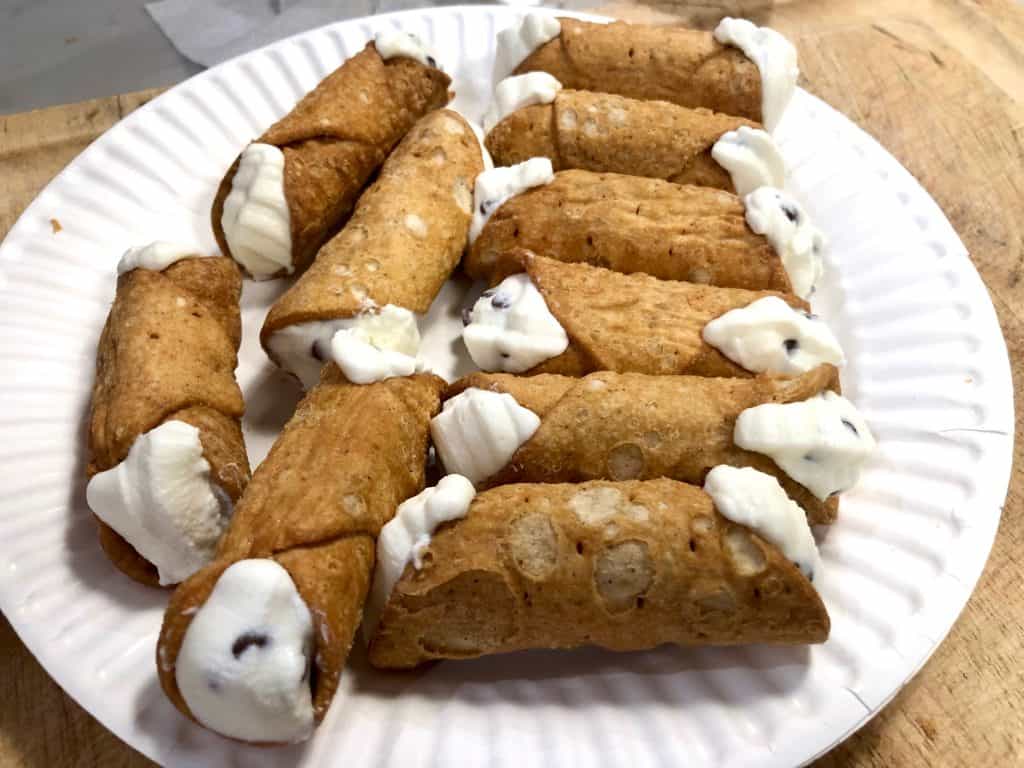 Cannoli with Cream Cheese Filling