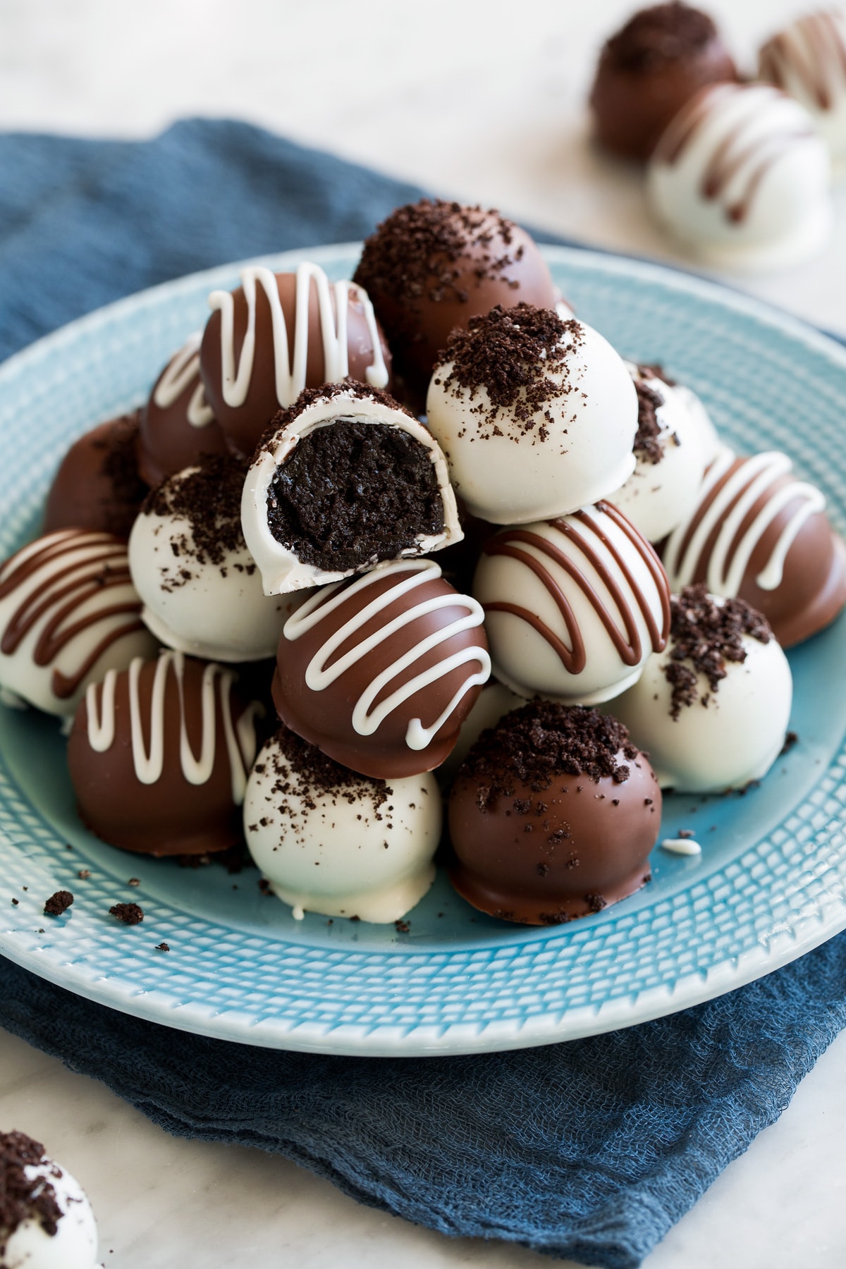 Chocolate Cream Cheese Truffles