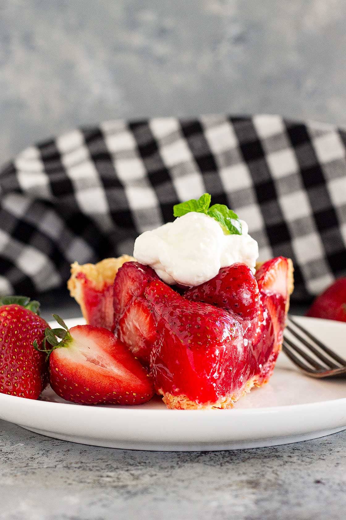 fresh strawberries dessert