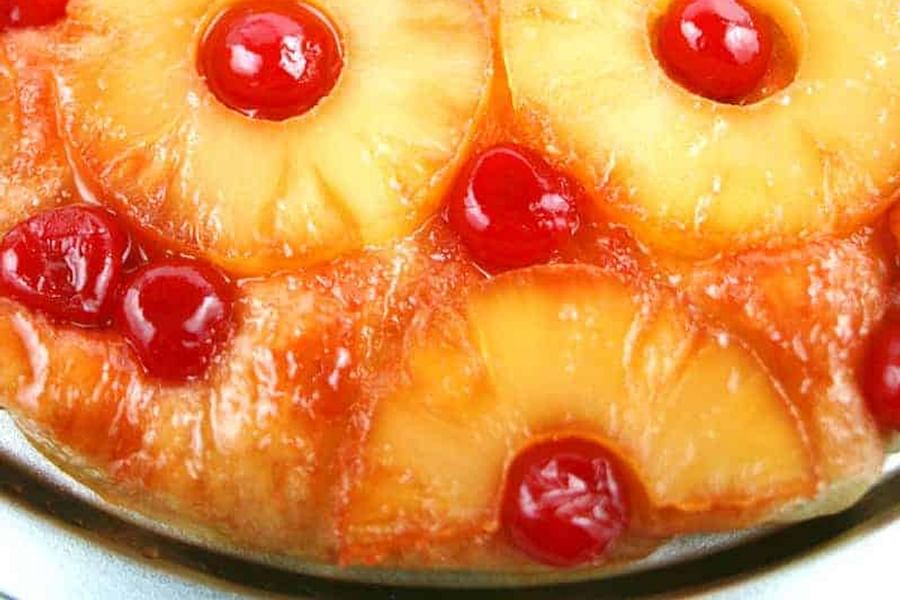 pineapple dessert pizza