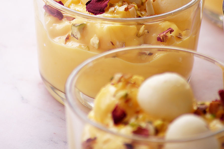 Rasgulla dessert