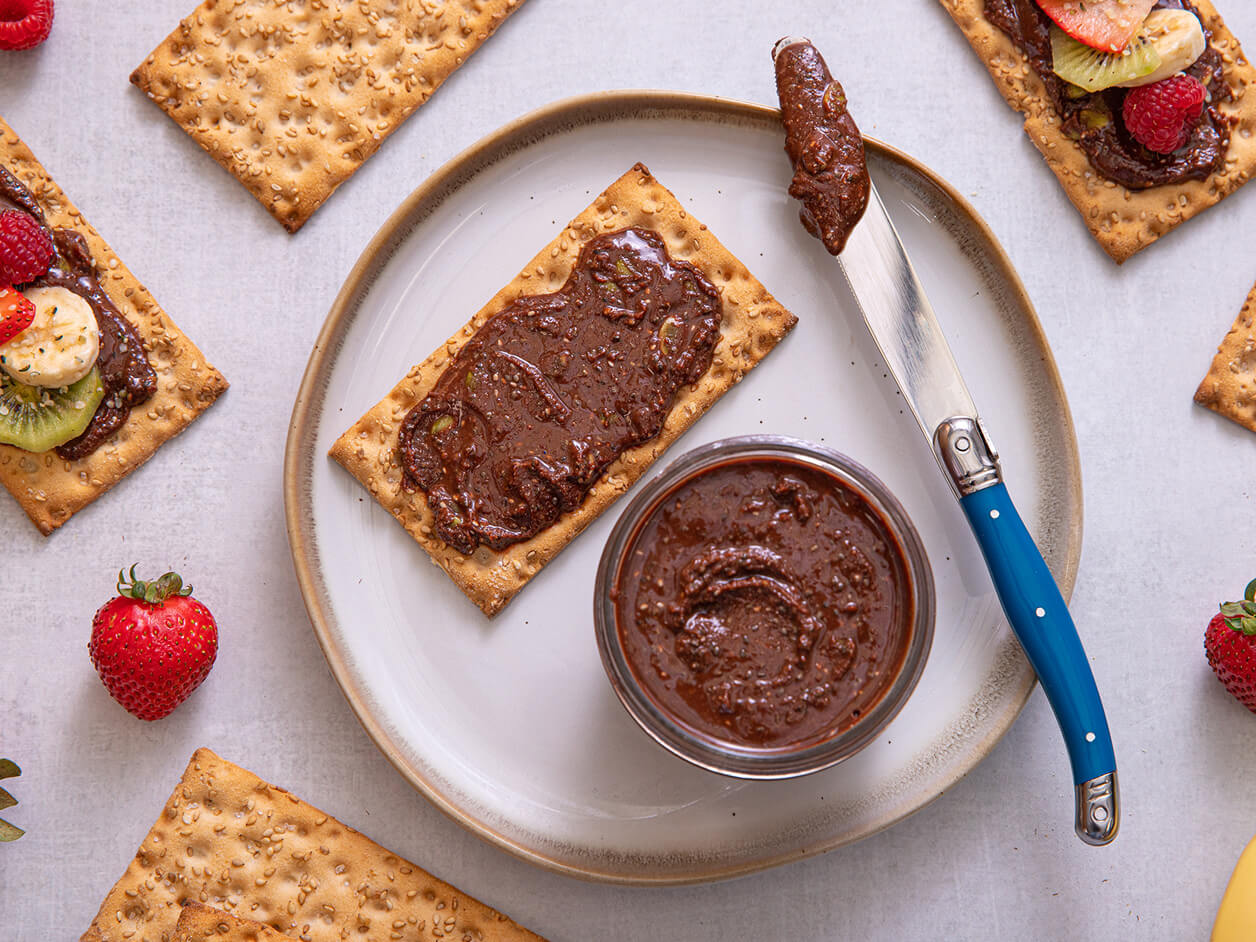 almond butter banana crispbread