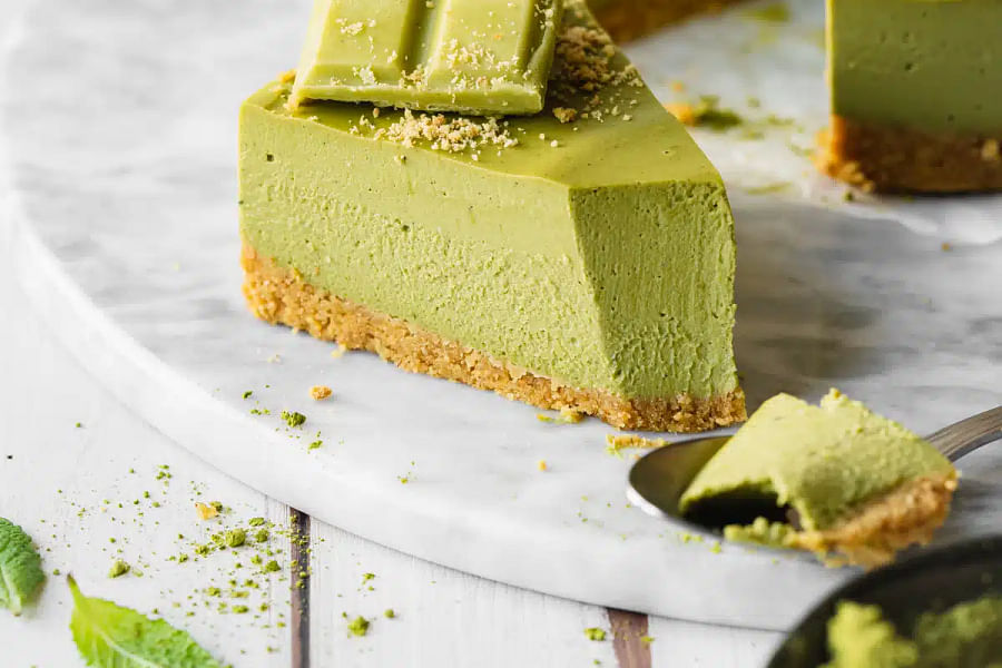 pistachio cheesecake bites dessert