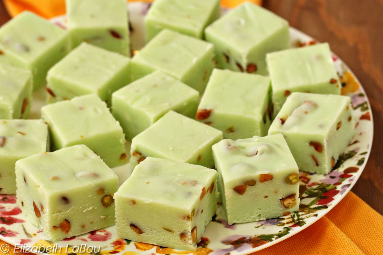 salted pistachio fudge dessert